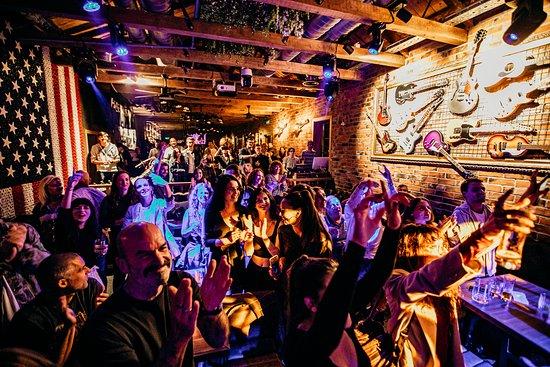 Baraka Brew Bar & Eatery